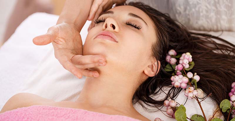 Hinokitiol-for-skin-care